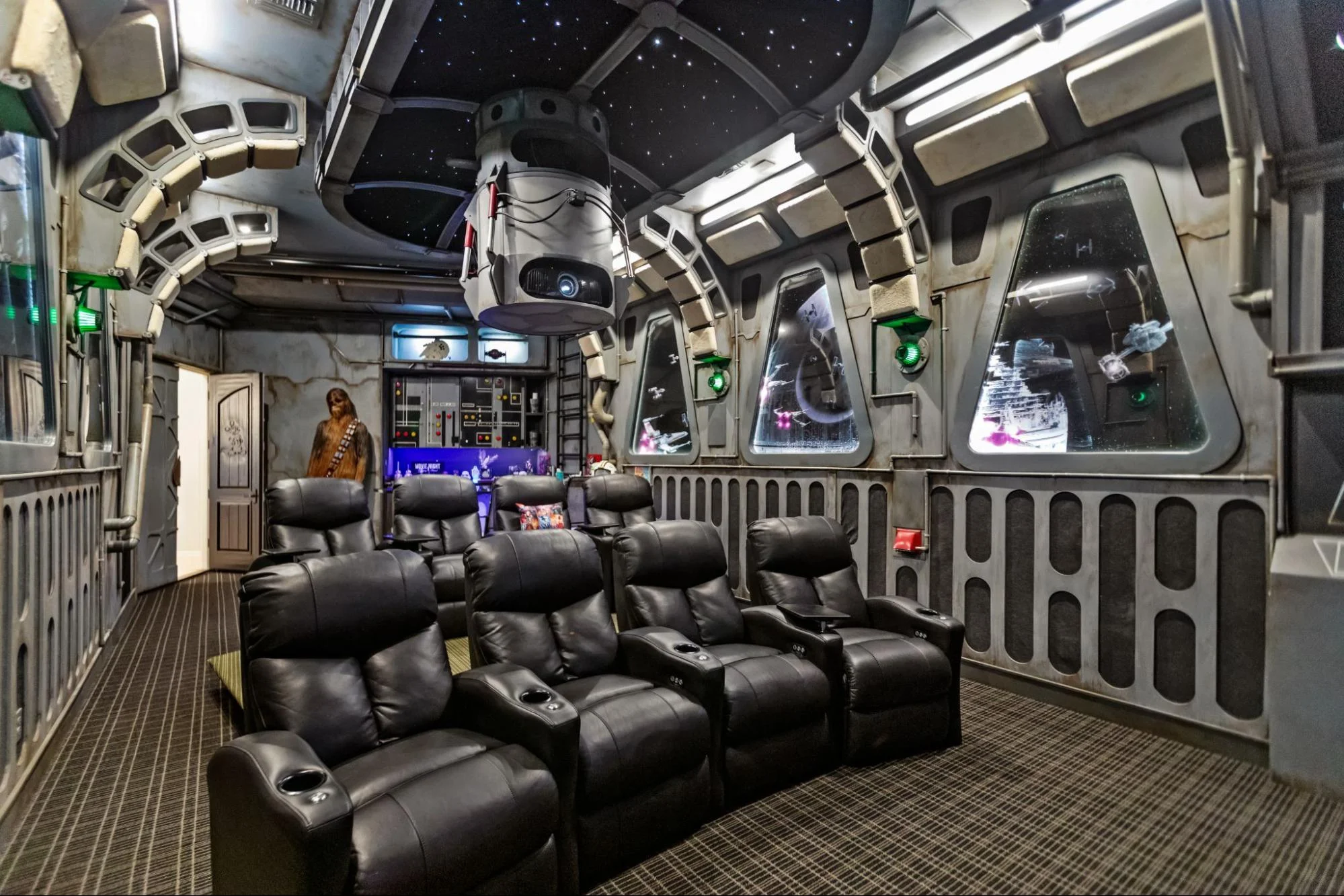 Golden Oak cinema room in park