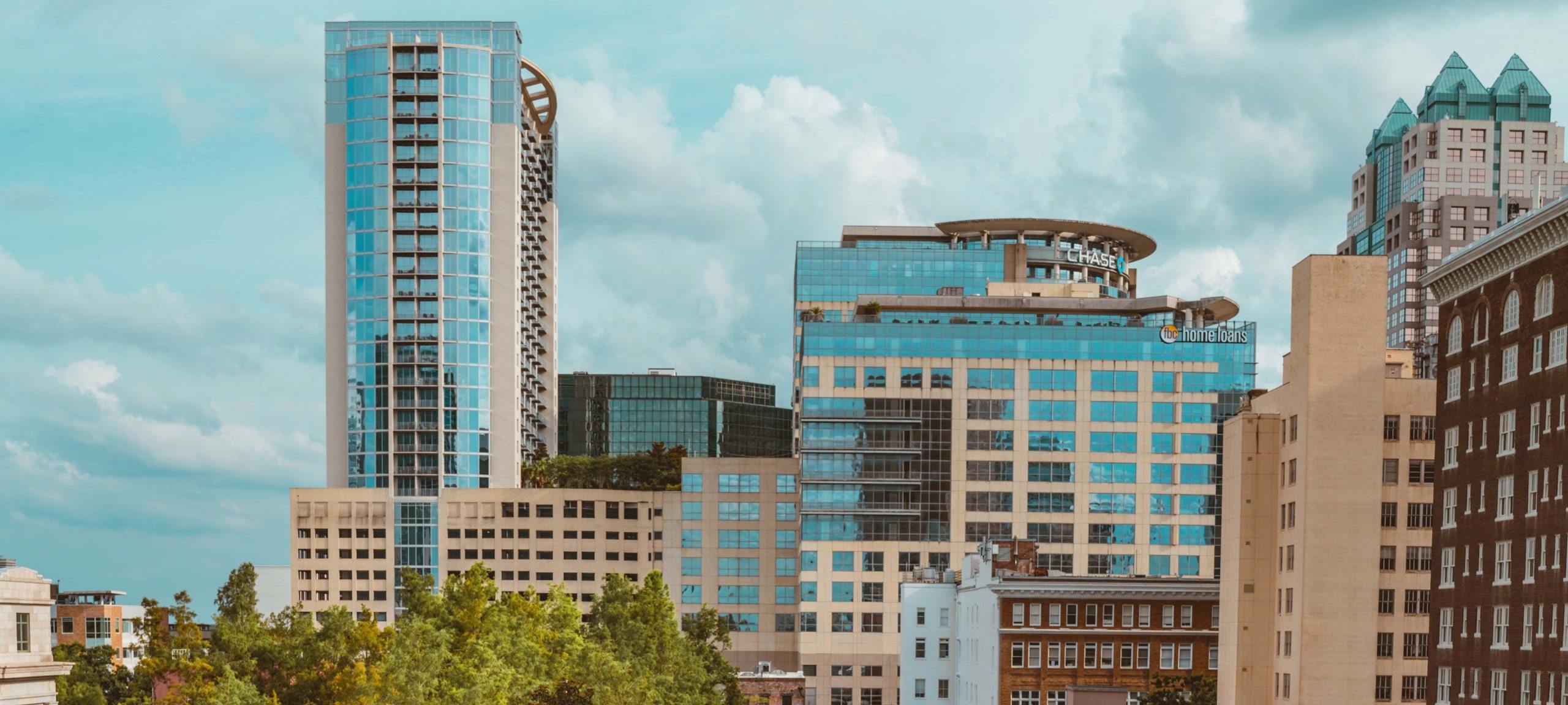 Street view of buildings in Orlando, Florida